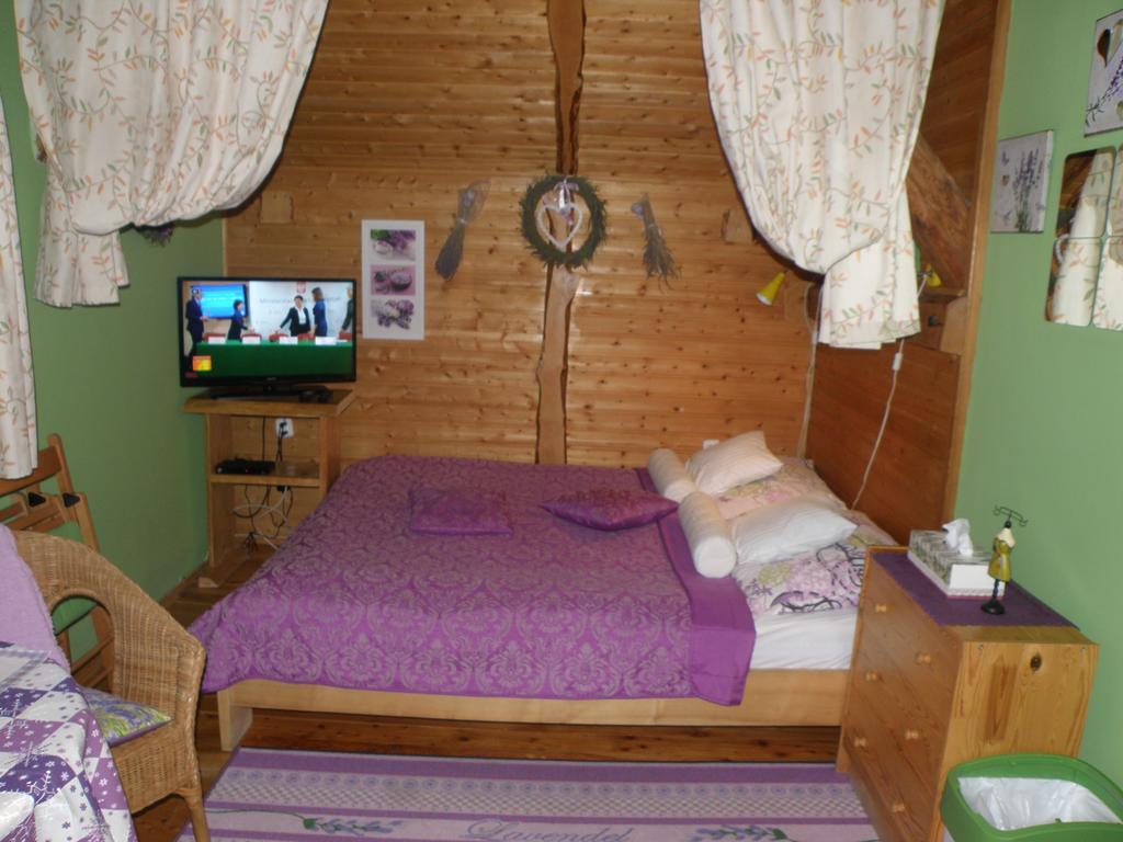 Ranczo Frodyma Bed & Breakfast สโตรเนีย ชล็องสเกีย ภายนอก รูปภาพ
