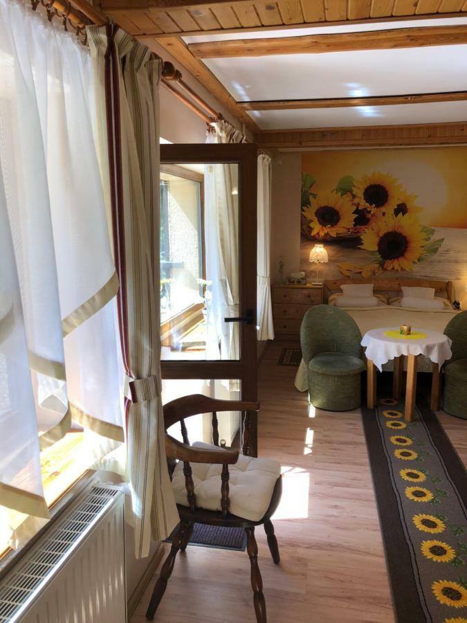 Ranczo Frodyma Bed & Breakfast สโตรเนีย ชล็องสเกีย ภายนอก รูปภาพ